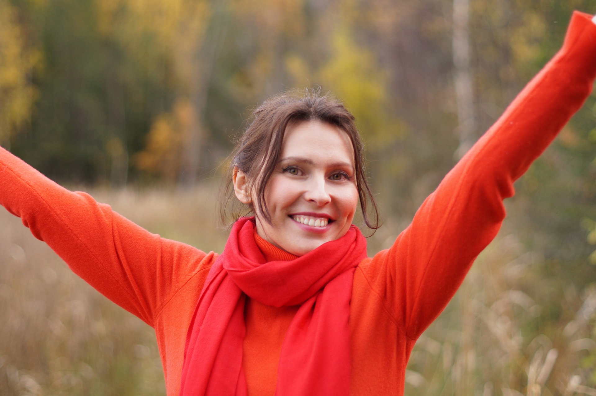 woman smiling how to prevent enamel loss